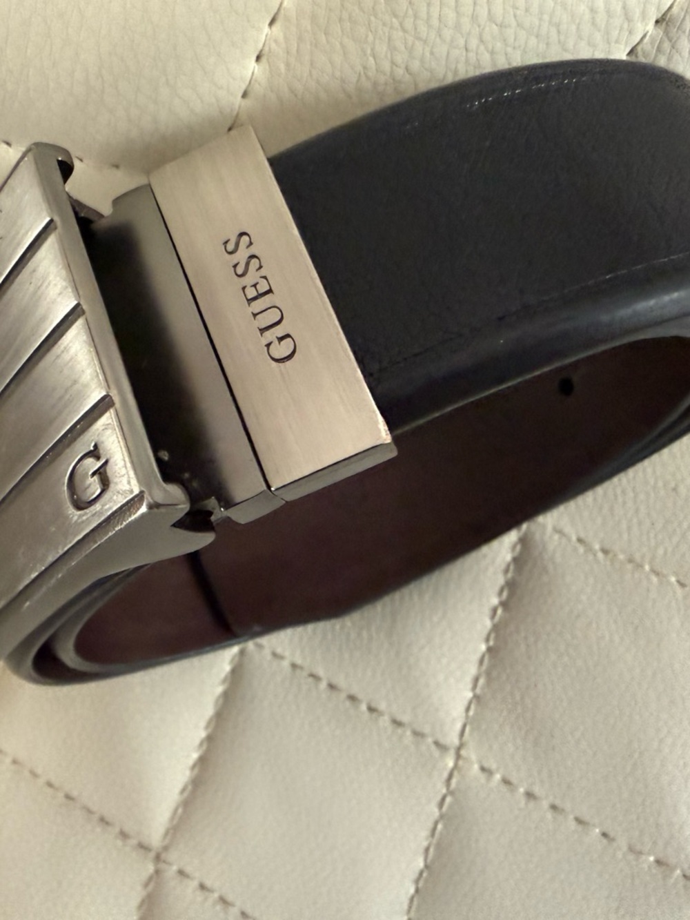 GUESS Black Leather Belt with Brushed Silver Buckle